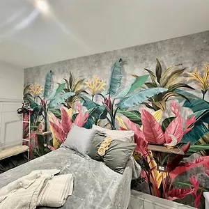 Guest house Mixed By Erry